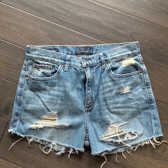 Lucky brand denim shorts - Picture 2 of 5